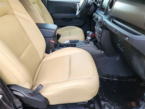 Used 2019 Jeep Wrangler Unlimited Rubicon image 23