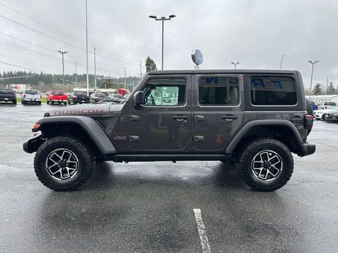 Used 2025 Jeep Wrangler Unlimited Rubicon image 5