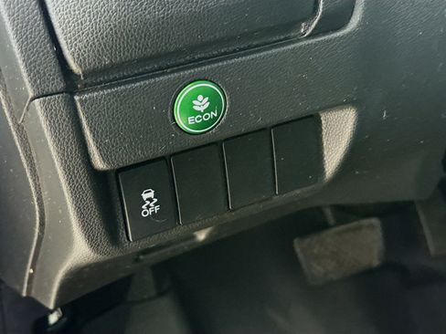 Used 2015 Honda Fit EX image 9