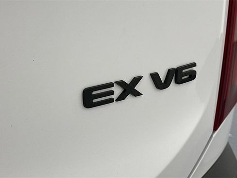 Used 2021 Kia Telluride EX w/ EX Premium Package image 21