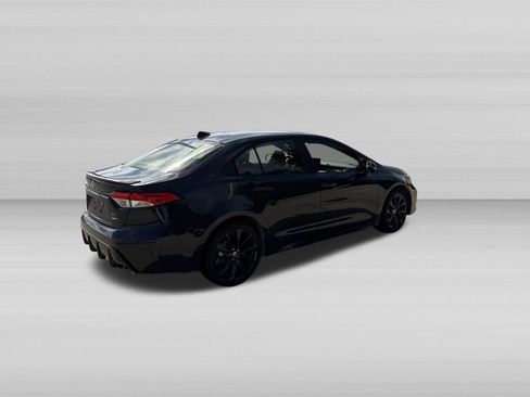 Used 2026 Toyota Corolla SE FWD image 6