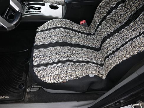 Used 2015 Toyota Tacoma 4x4 Double Cab image 10