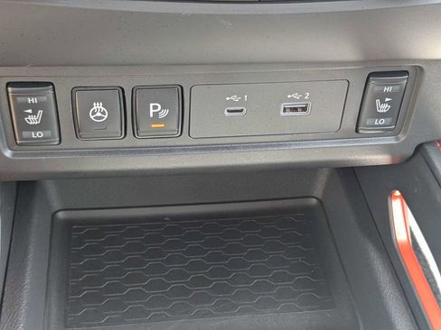 Used 2026 Nissan Frontier PRO-4X AWD/4WD image 24