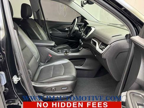 Used 2022 GMC Terrain SLT w/ Tech Package image 20