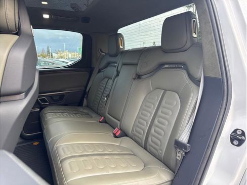 Used 2022 Rivian R1T Launch Edition image 25