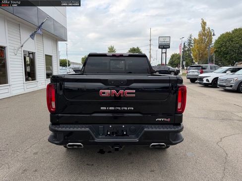 Used 2022 GMC Sierra 1500 AT4 w/ AT4 Premium Package AWD/4WD image 6