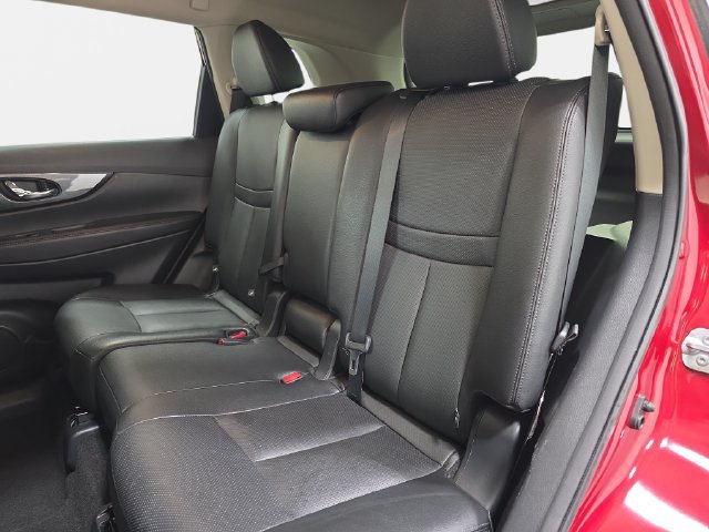 Used 2016 Nissan Rogue SL w/ SL Premium Package AWD/4WD image 13