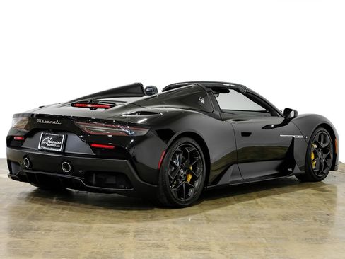 Used 2024 Maserati MC20 Cielo image 11