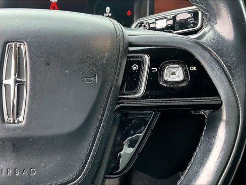 Used 2020 Lincoln Aviator Reserve image 28