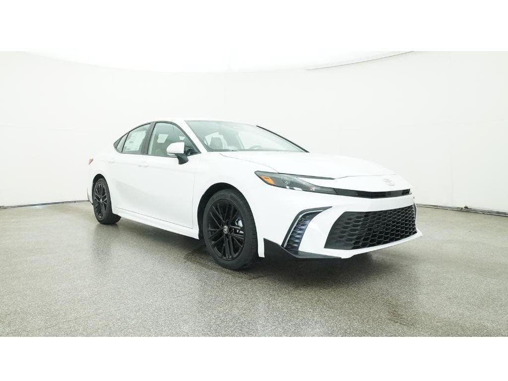 Used 2026 Toyota Camry SE FWD image 35