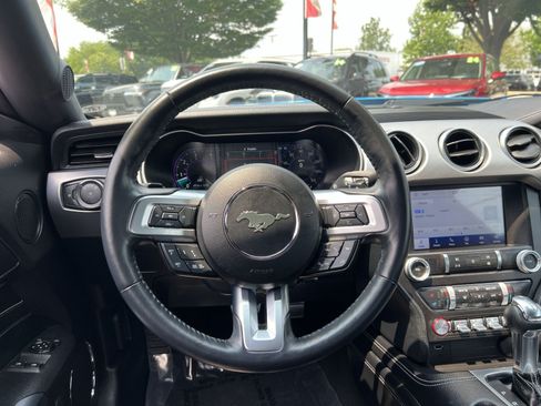 Used 2022 Ford Mustang GT Premium w/ Equipment Group 401A RWD image 16