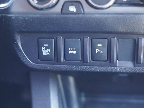 Used 2023 Toyota Tacoma TRD Sport w/ Technology Package AWD/4WD image 31