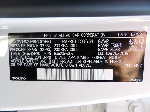 Used 2021 Volvo XC40 T5 R-Design w/ Protection Package Premier image 29