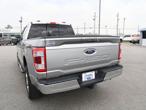 Used 2023 Ford F150 Lariat w/ Max Trailer Tow Package image 12