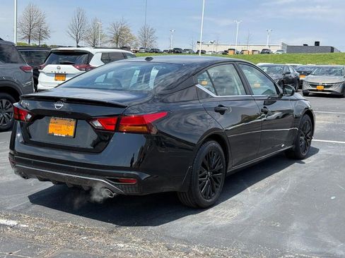 New 2026 Nissan Altima 2.5 SV FWD image 3