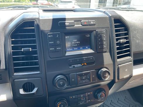 Used 2019 Ford F150 XL w/ XL Power Equipment Group RWD image 3