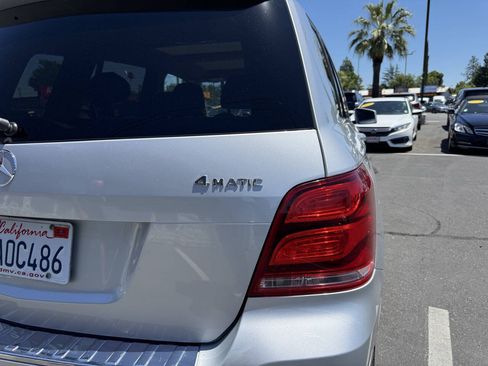 Used 2013 Mercedes-Benz GLK 350 4MATIC image 26