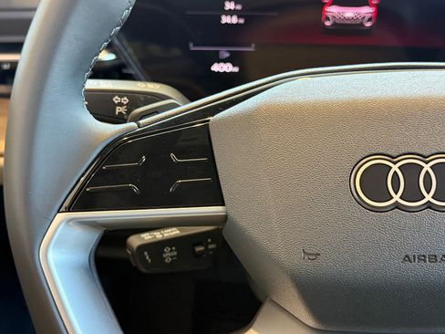 New 2025 Audi Q5 Premium image 18