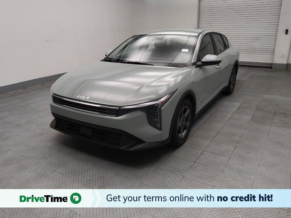 Used 2025 Kia K4 FWD image 1