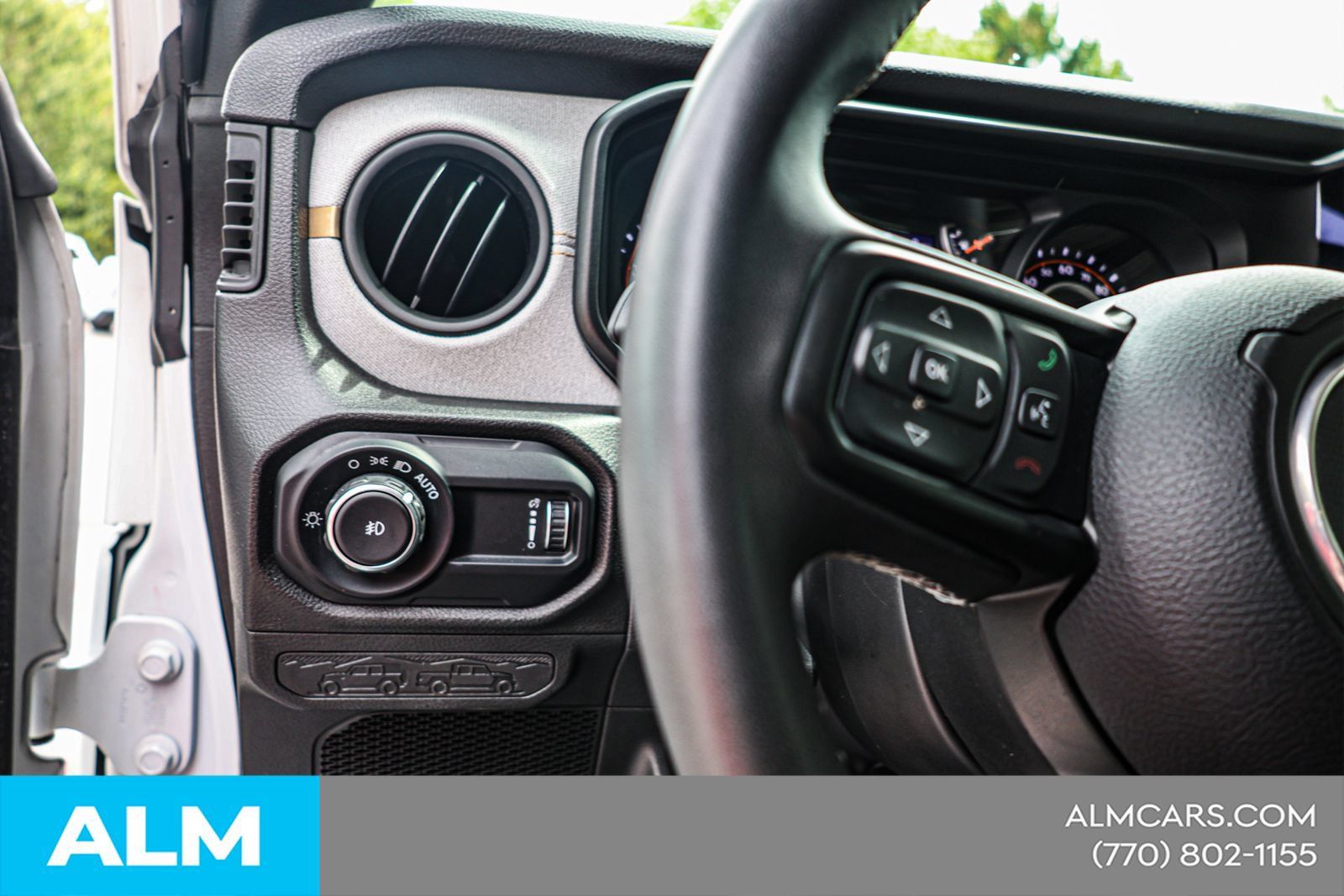 Used 2025 Jeep Wrangler Unlimited Sport AWD/4WD image 20