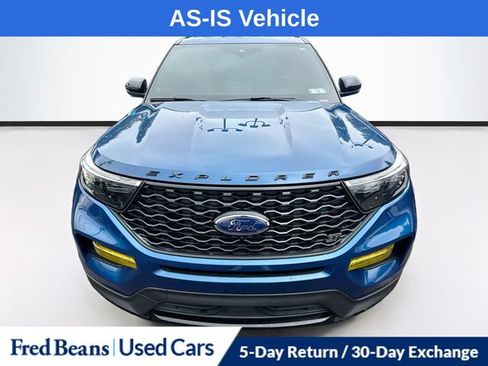 Used 2022 Ford Explorer ST w/ Equipment Group 401A AWD/4WD image 2