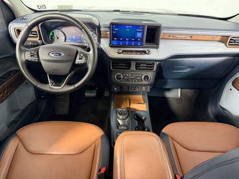 Used 2024 Ford Maverick Lariat image 12