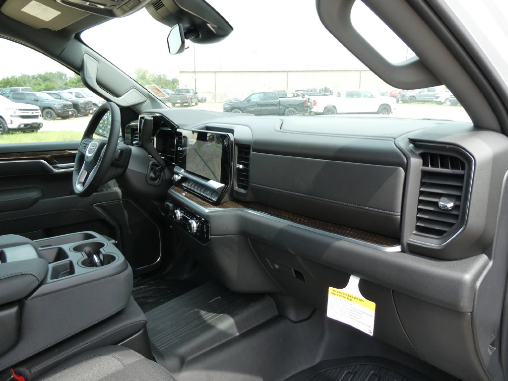 New 2026 GMC Sierra 1500 Elevation w/ Elevation Select Package AWD/4WD image 16