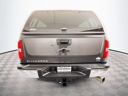 Used 2011 Chevrolet Silverado 2500 LTZ w/ LTZ Plus Package AWD/4WD image 6