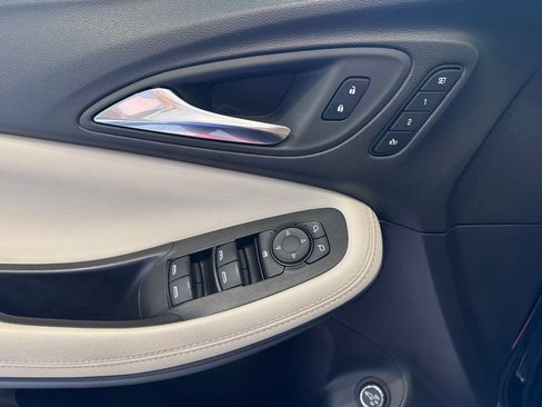 Certified 2024 Buick Encore GX Avenir w/ Avenir Technology Package AWD/4WD image 25