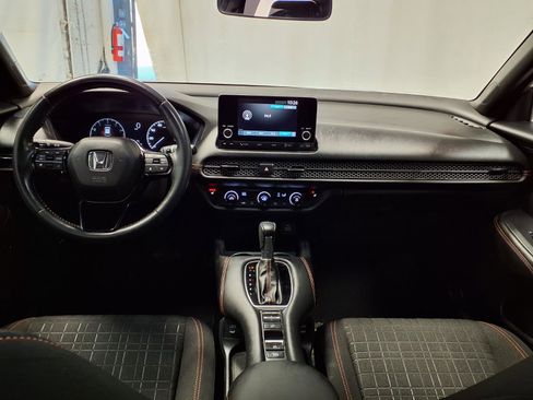 Used 2024 Honda HR-V Sport image 11