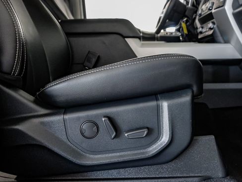 Used 2021 Ford F350 Lariat w/ Lariat Value Package image 33