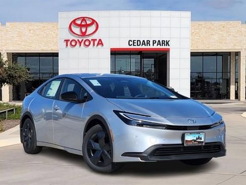 New 2026 Toyota Prius LE FWD image 23