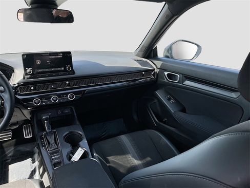 Used 2024 Honda Civic Sport image 21