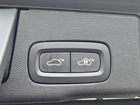 Used 2020 Volvo XC60 T5 Inscription w/ Protection Package Premier image 43