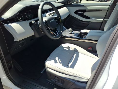 Certified 2026 Land Rover Range Rover Evoque S AWD/4WD image 17