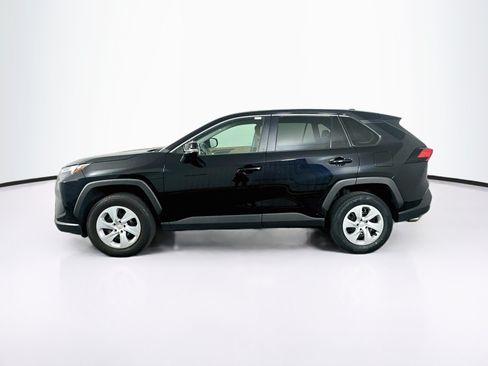 Used 2025 Toyota RAV4 LE FWD image 4