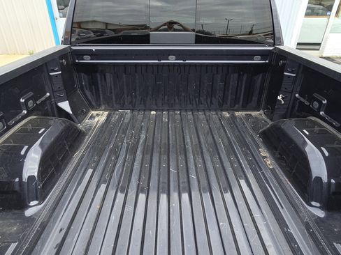 Used 2024 GMC Sierra 1500 SLT w/ SLT Convenience Package image 6