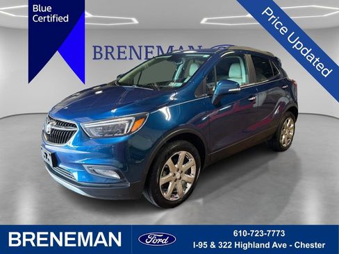 Used 2019 Buick Encore Essence w/ Experience Buick Package AWD/4WD image 1