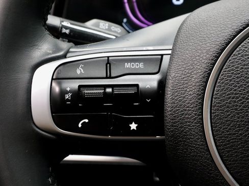 Used 2024 Kia Sportage EX image 27