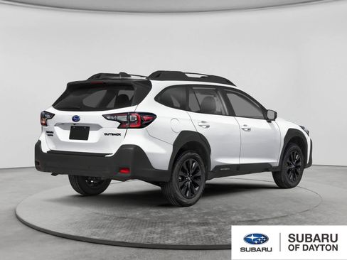 Used 2024 Subaru Outback Onyx Edition AWD/4WD image 2