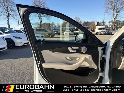 Used 2022 Mercedes-Benz E 450 4MATIC Sedan image 8