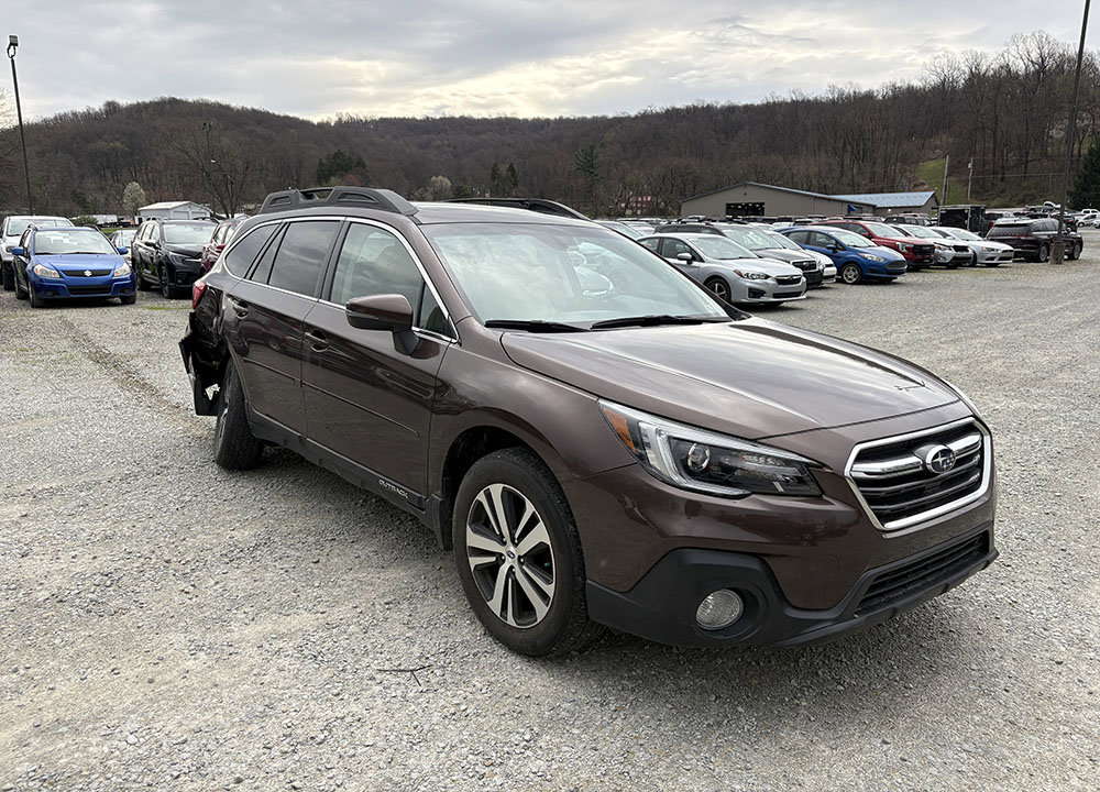 Used 2019 Subaru Outback 2.5i Limited w/ Popular Package #2 AWD/4WD image 2