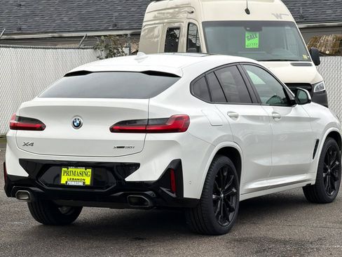 Used 2022 BMW X4 xDrive30i w/ M Sport Package 2 image 4