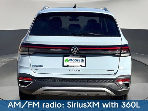 New 2026 Volkswagen Taos SE AWD/4WD image 5