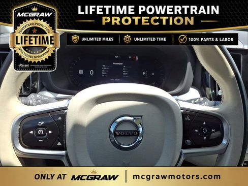 Used 2023 Volvo XC60 B5 Core FWD image 22