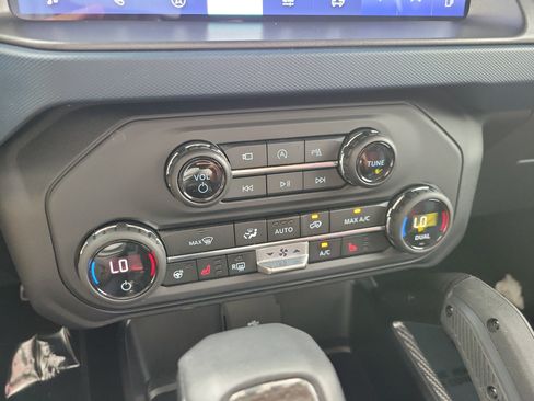 Used 2023 Ford Bronco Raptor AWD/4WD image 27