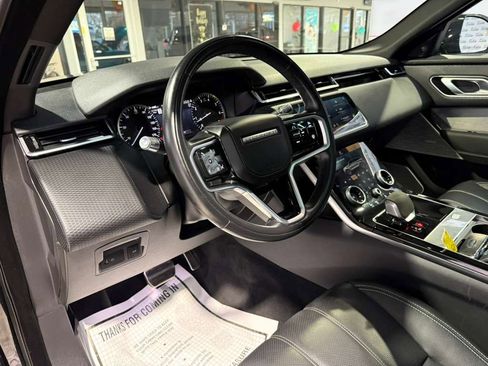 Used 2022 Land Rover Range Rover Velar R-Dynamic S image 23