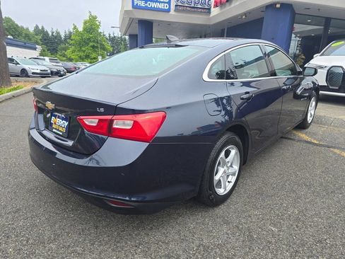 Used 2016 Chevrolet Malibu LS FWD image 7
