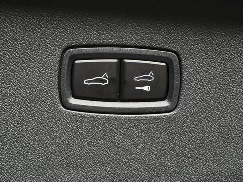 New 2026 Porsche Cayenne S image 32