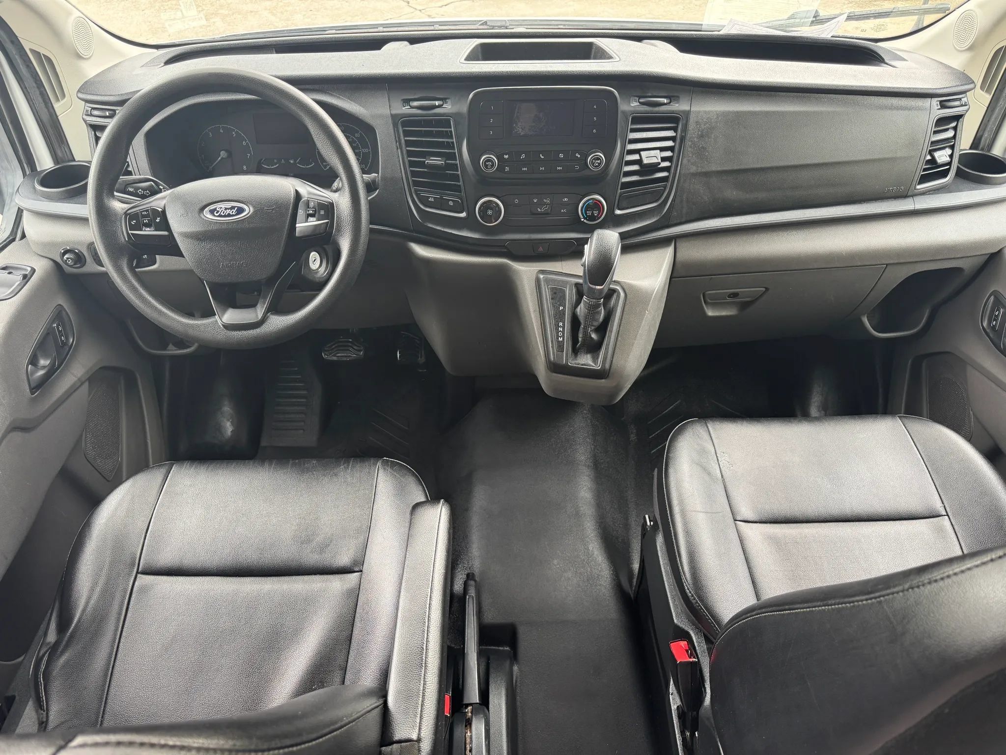 Used 2023 Ford Transit 350 DRW RWD image 12